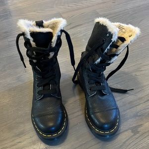 Dr Martens, Leather boots with fur
